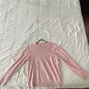 Pink gap sweater